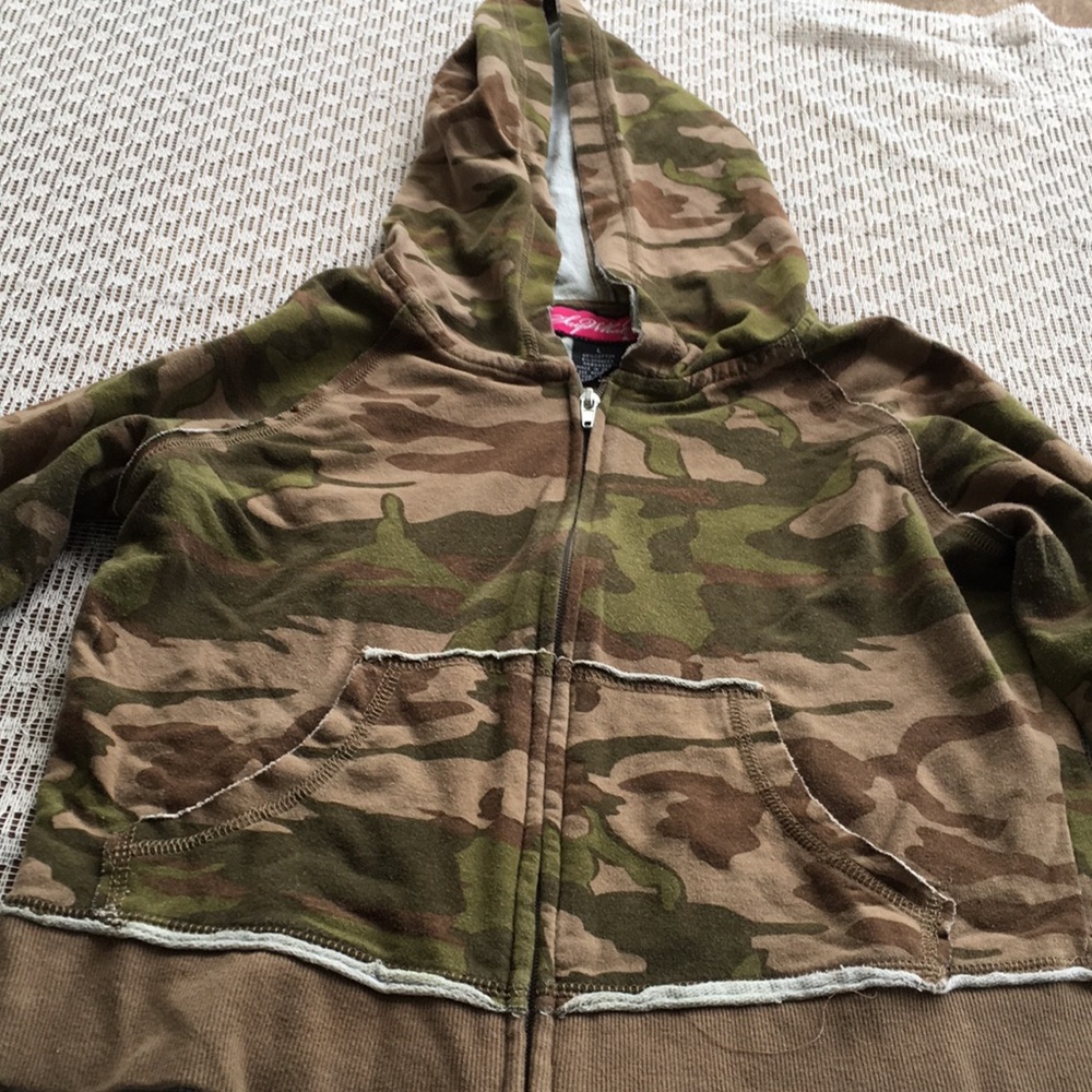 Army hooded sweat shirt with design logo